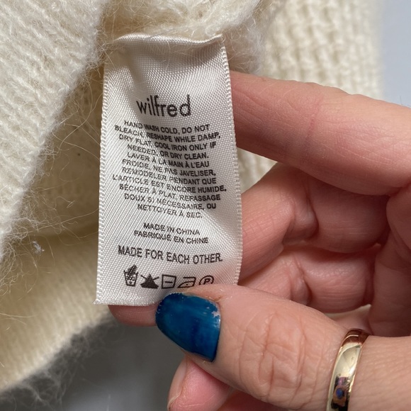 ❗️SOLD❗️Wilfred Alessia Cardigan Size XS - Picture 8 of 9